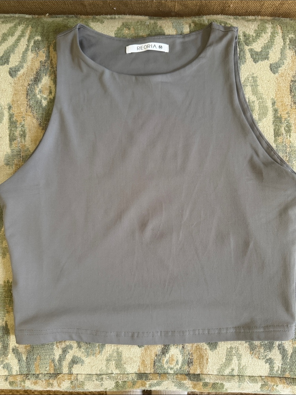 ReoRia Gray Sleeveless Cropped Tank M